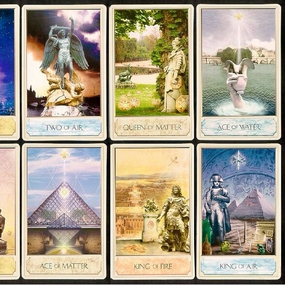 Tarot de Paris Hardcover & card set - rare and collectible - Picture 3 of 3